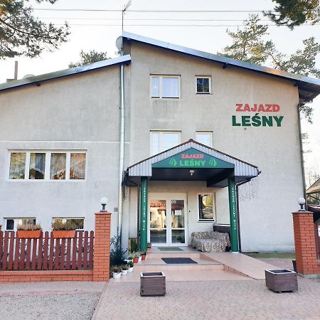 Zajazd Lesny Тушен Екстериор снимка