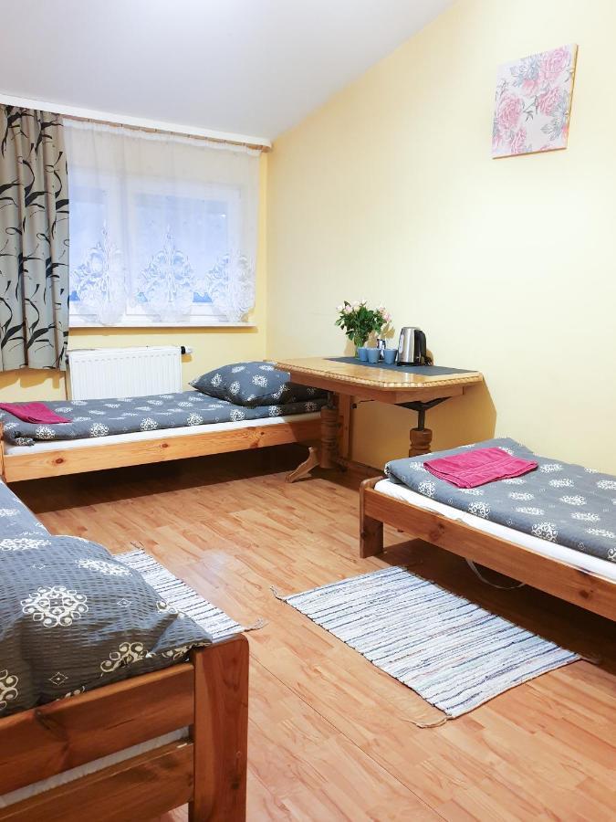 Zajazd Lesny Тушен Екстериор снимка